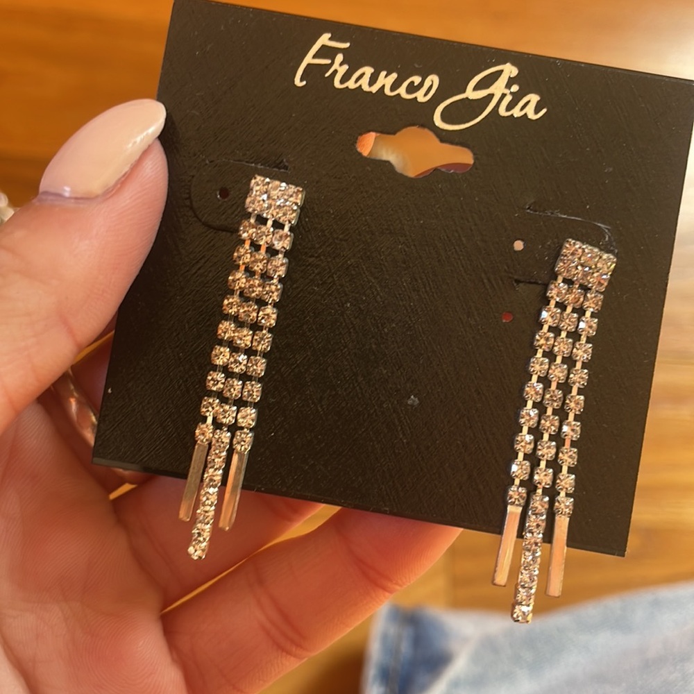Silver earring set - Picture 3 of 3